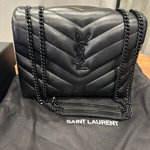 YSL LOULOU SMALL IN QUILTED LEATHER - all black